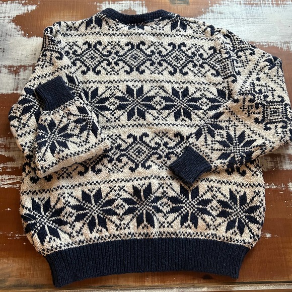 Men’s Vintage L.L. Bean Cozy Chunky Snowflake Sweater Size Large - Picture 3 of 12